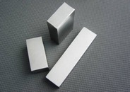 Tungsten bucking bar